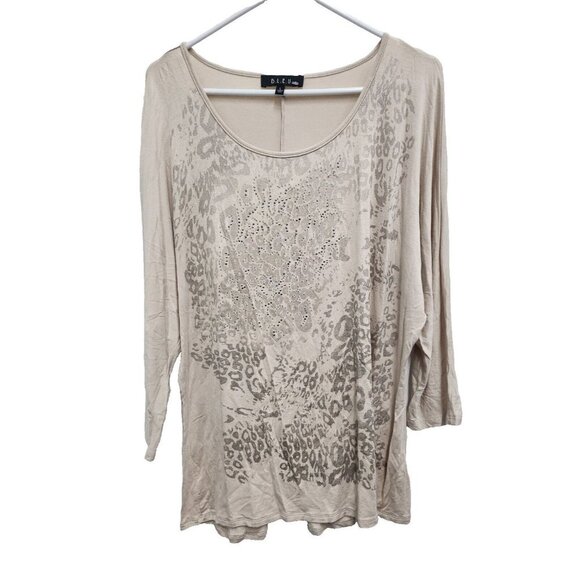 Bleu Womens Tunic Top Size Large Cream Animal Print Dolman Sleeve Embellished - Picture 1 of 6
